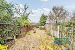 Photo 16- click for photo gallery